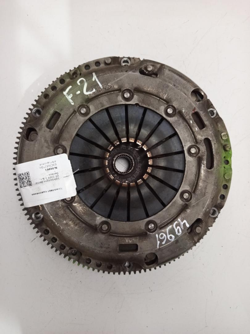 комплект сцепления Volkswagen Passat B6 2009, 1.4 л., бензин, 03C105273H, 03C141031F, 03C141025M - фото №1