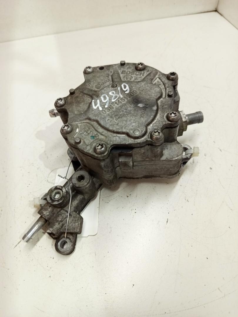 тандемный насос Volkswagen Caddy 3 поколение 2007, 2.0 л., дизель, 038145209A, 038145209E, 038145209N, 038145209M, 038145209C, 038145209, 038145209Q, 038145209K, 038145209H, 038145209M, 038145215, 03G145209E, 03G145209M - фото №1