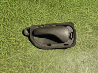 ручка внутренняя Renault Magnum 3 поколение 2004, дизель, МКПП, 7700816564