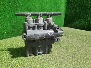 кран управления пневмоподвеской DAF XF 106 1 поколение 2018, дизель, АКПП, 2020257, 4728900410