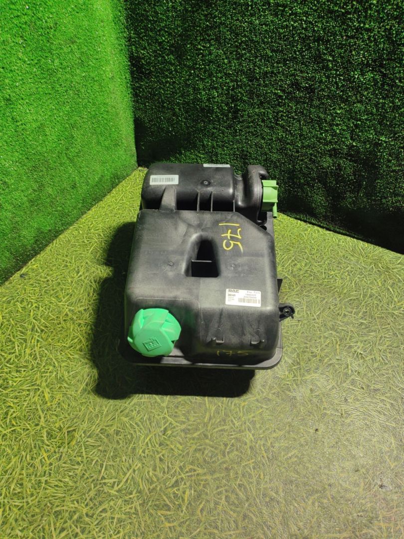 бачок расширительный DAF XF 106 1 поколение 2018, 12.9 л., MX-13 375, дизель, АКПП, правый руль, 1960437 - фото №1