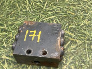 распределитель центральной смазки MAN TGX 1 поколение 2016, 12.4 л., D 2676 LF 45, дизель, АКПП, правый руль, 81495056361