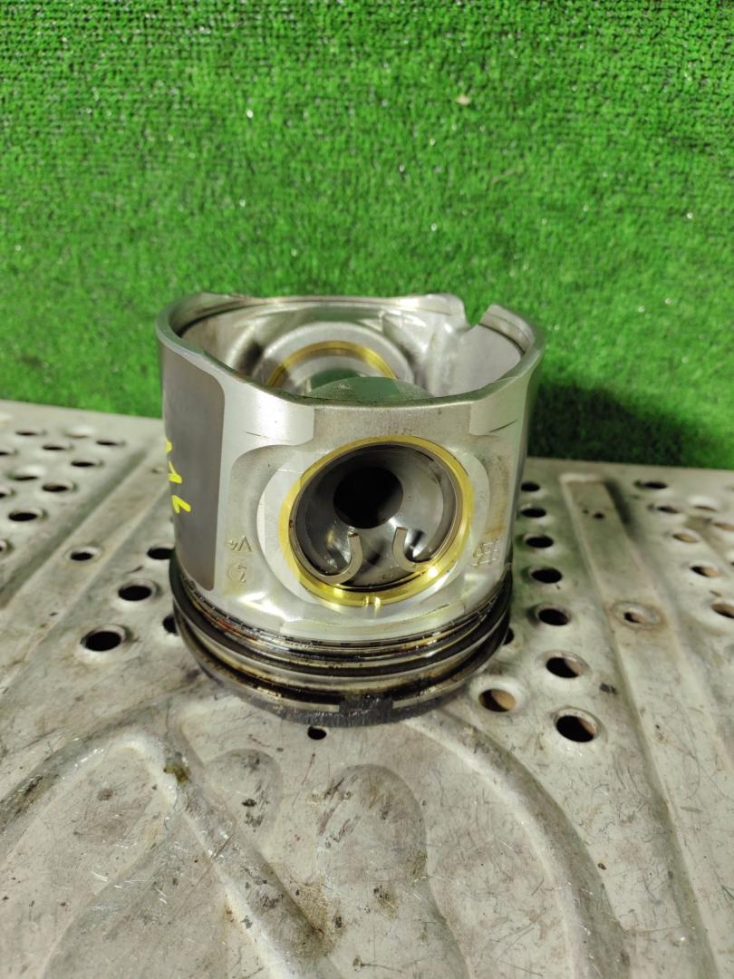 поршень MAN TGX 1 поколение 2015, 12.4 л., D 2676 LF 26, дизель, МКПП, 51025006337 - фото №1