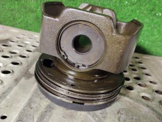 поршень Volvo FH 3 поколение 2012, 12.8 л., D13C460, дизель, АКПП, 21161901