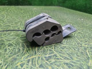 кронштейн (крепление) Scania 6-series 2018, 12.7 л., DC 13.148, дизель, АКПП, правый руль, 2226045, 2226051