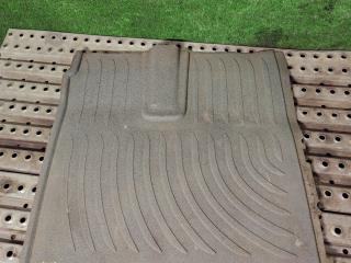 ковер салонный MAN TGA 1 поколение 2005, 10.5 л., D 2066 LF 11, дизель, АКПП, 81628600732