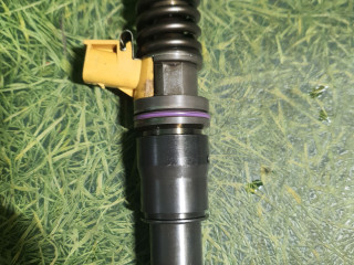 форсунка Volvo FH 3 поколение 2014, 12.8 л., D13K460, дизель, МКПП, 21977909