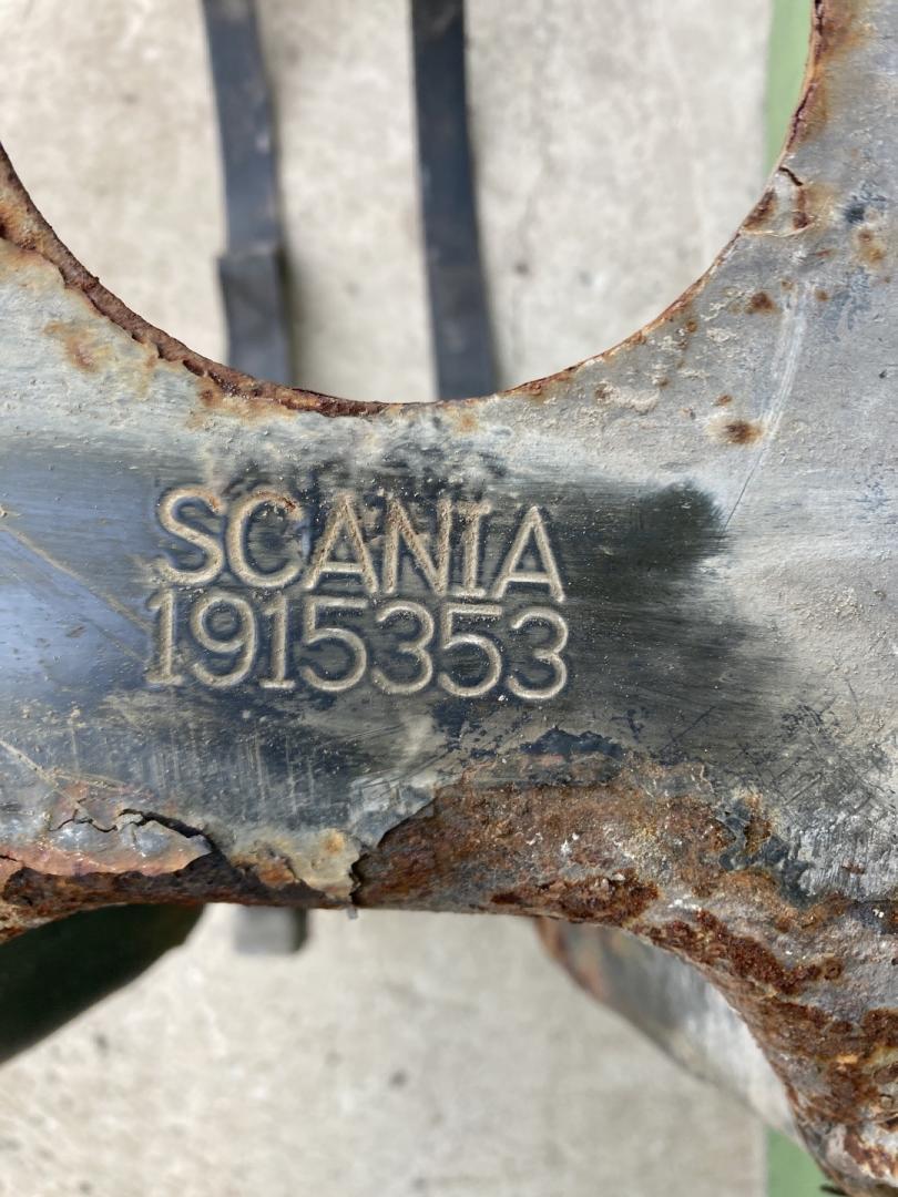 кронштейн бачка реагента AdBlue Scania 5-Series 2011, 15.6 л., DC 16.19, дизель, АКПП, 1915353 - фото №1