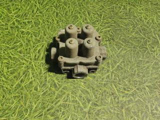 Клапан защитный 4-х контурный MAN TGX 1 поколение 2016, 12.4 л., D 2676 LF 45, дизель, АКПП, правый руль, 81521516098