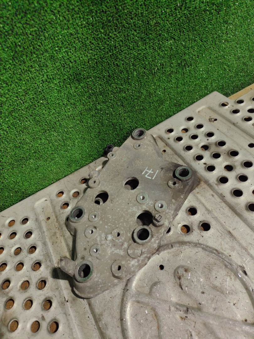 кронштейн клапанов турбины MAN TGX 1 поколение 2016, 12.4 л., D 2676 LF 45, дизель, АКПП, правый руль, 51081403045 - фото №1