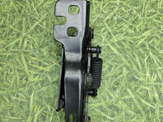 кронштейн (крепление) DAF XG 2023, дизель, АКПП, 2250195