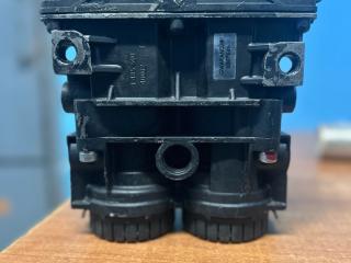 кран модулятор EBS Volvo FH 2 поколение 2004, 20374945, 0486204025, 0486204025X50, 20374446, 3197776, 20542735, 0486204010