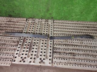 крепление бака топливного Scania 5-Series 2011, 15.6 л., DC 16.19, дизель, АКПП, 1401840, 1745886