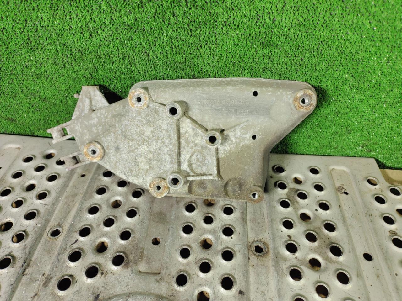 кронштейн клапанов турбины MAN TGX 1 поколение 2015, 12.4 л., D 2676 LF 26, дизель, МКПП, 51081403046 - фото №1