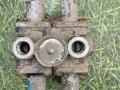 Клапан защитный 4-х контурный Volkswagen L80 1995, 9347023220 - фото №3