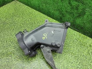 патрубок интеркулера Renault T-Series 1 поколение 2014, дизель, АКПП, 21949838