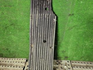 защита подкрылка(шуба) лев. MAN TGA 1 поколение 2005, 12.8 л., D 2876 LF 12, дизель, МКПП, 81664100259