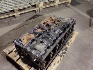 блок цилиндров Renault T-Series 1 поколение 2014, дизель, АКПП, 7421428017