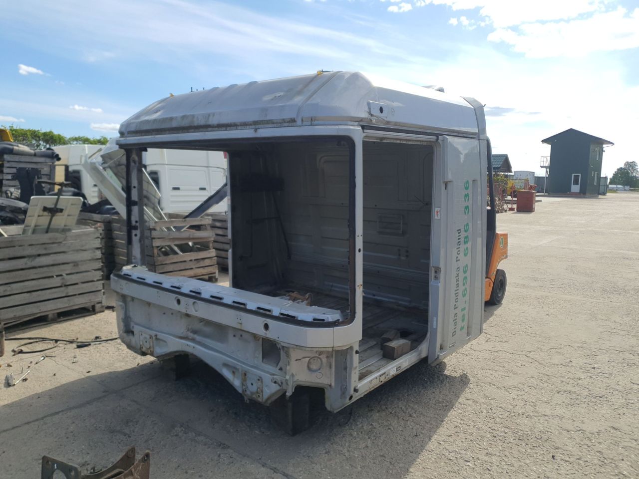 каркас кабины Renault Magnum 4 поколение 2006, 12.1 л., дизель, АКПП, 5600464441, 5001871021 - фото №1