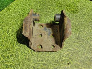 крепление амортизатора MAN TGA 1 поколение 2008, 10.5 л., D 2066 LF 36, дизель, МКПП, 81437405358