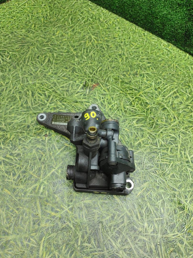 клапан горного тормоза Renault T-Series 1 поколение 2014, дизель, АКПП, 21991157 - фото №1