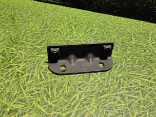 кронштейн бачка омывающей жидкости Volvo FH 3 поколение 2013, 12.8 л., D13C500, дизель, АКПП, 82218893