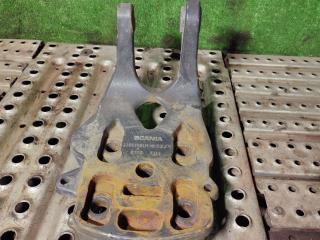 кронштейн реактивной тяги левый Scania 6-series 2020, 13.0 л., OC13 101 L01, газ, АКПП, 2386356