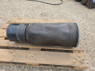 пневмоподушка Renault T-Series 1 поколение 2014, дизель, АКПП, 7421978494