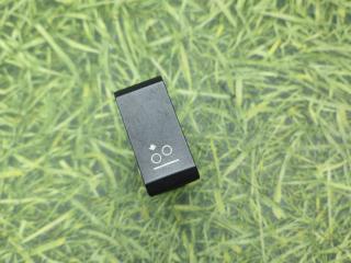 кнопка (выключатель) DAF XF 106 1 поколение 2017, дизель, АКПП, правый руль, 2141417