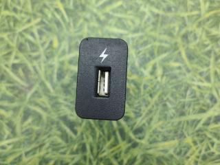 Порт USB DAF XF 106 1 поколение 2018, 12.9 л., MX-13 375, дизель, АКПП, правый руль, 2110036