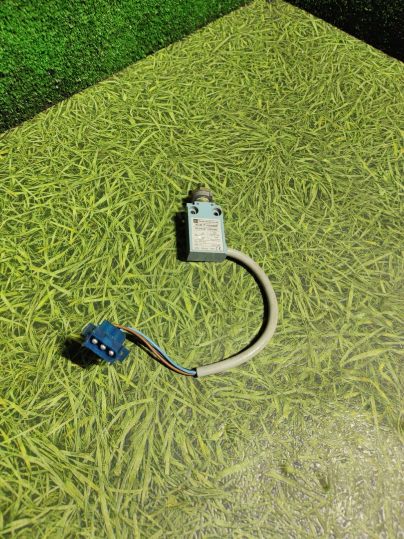 датчик лягушка Scania 5-Series 2006, 11.7 л., DC 12.14, дизель, МКПП, 1369264 - фото №1