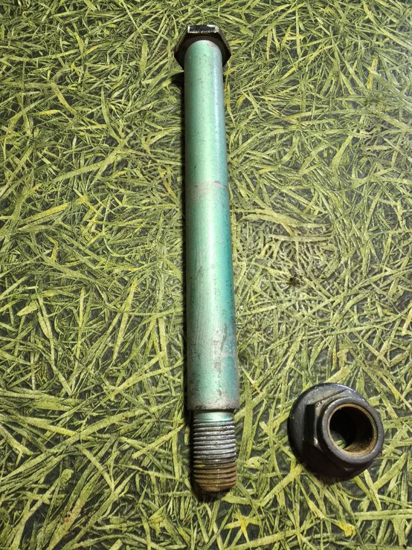 болт MAN TGX 1 поколение 2016, 12.4 л., D 2676 LF 45, дизель, АКПП, правый руль, 81910200806 - фото №1