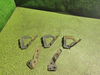 Крепление (крючок) солнцезащитного козырька Scania 4-Series 2004, 11.7 л., DC 12.03, дизель, МКПП, 1355669, 1355670, 1434359