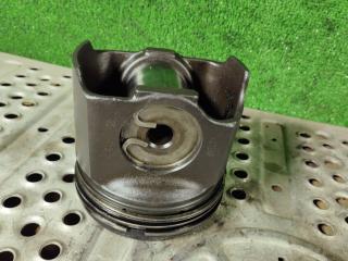 поршень Renault T-Series 1 поколение 2014, дизель, АКПП, 21907444