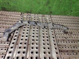 накладка крыла прав. Volvo FM 3 поколение 2013, 10.8 л., D11C410, дизель, АКПП, 82611632