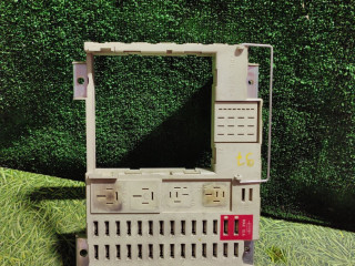 блок предохранителей MAN TGA 1 поколение 2005, 12.8 л., D 2876 LF 12, дизель, МКПП, 81254446074