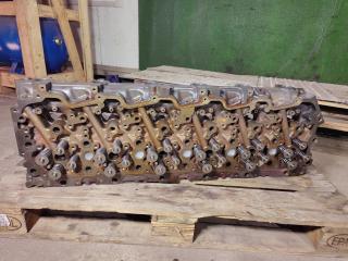 головка блока цилиндров DAF XG 2023, дизель, АКПП, 0965956