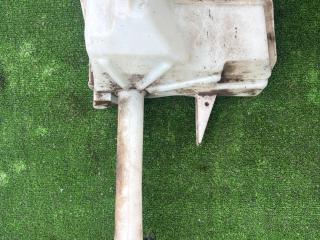 бачок омывателя Mazda Tribute 1 поколение 2004, 6L8417B613AB