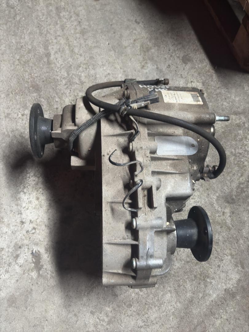 раздаточная коробка Great Wall Hover H3 1 поколение (2005 - 2010), 1800100XK0HXA - фото №1