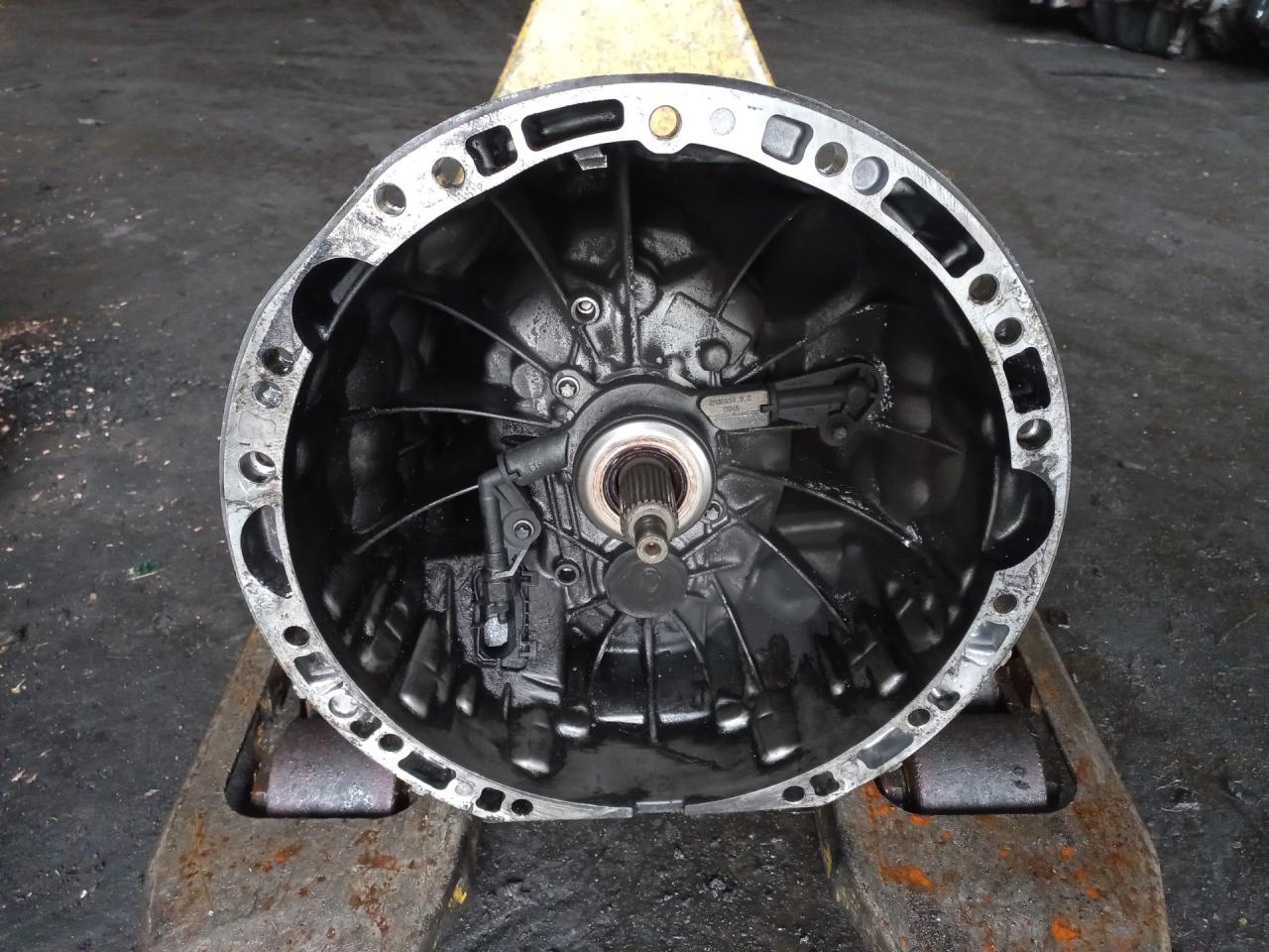 КПП механическая (МКПП) Mercedes-Benz E-Класс W212/S212/C207/A207 2009, 2.1 л., OM 651.911, дизель, МКПП, 711653 - фото №1