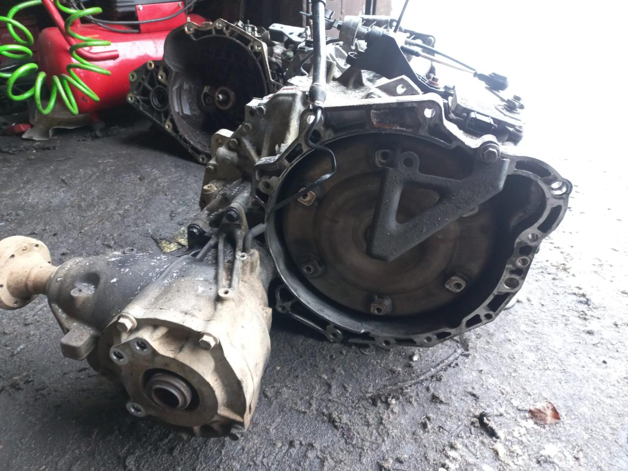 КПП автоматическая (АКПП) Land Rover Freelander 2 поколение 2008, 2.2 л., 224DT, дизель, АКПП, 224DT, TF-81SC - фото №1