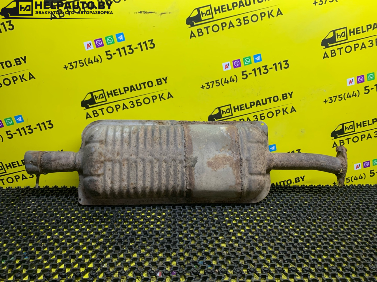 глушитель Ford Escape 2 поколение R3 2009, 2.3 л., бензин, АКПП, синий, внедорожник 5 дв., передний привод - фото №1