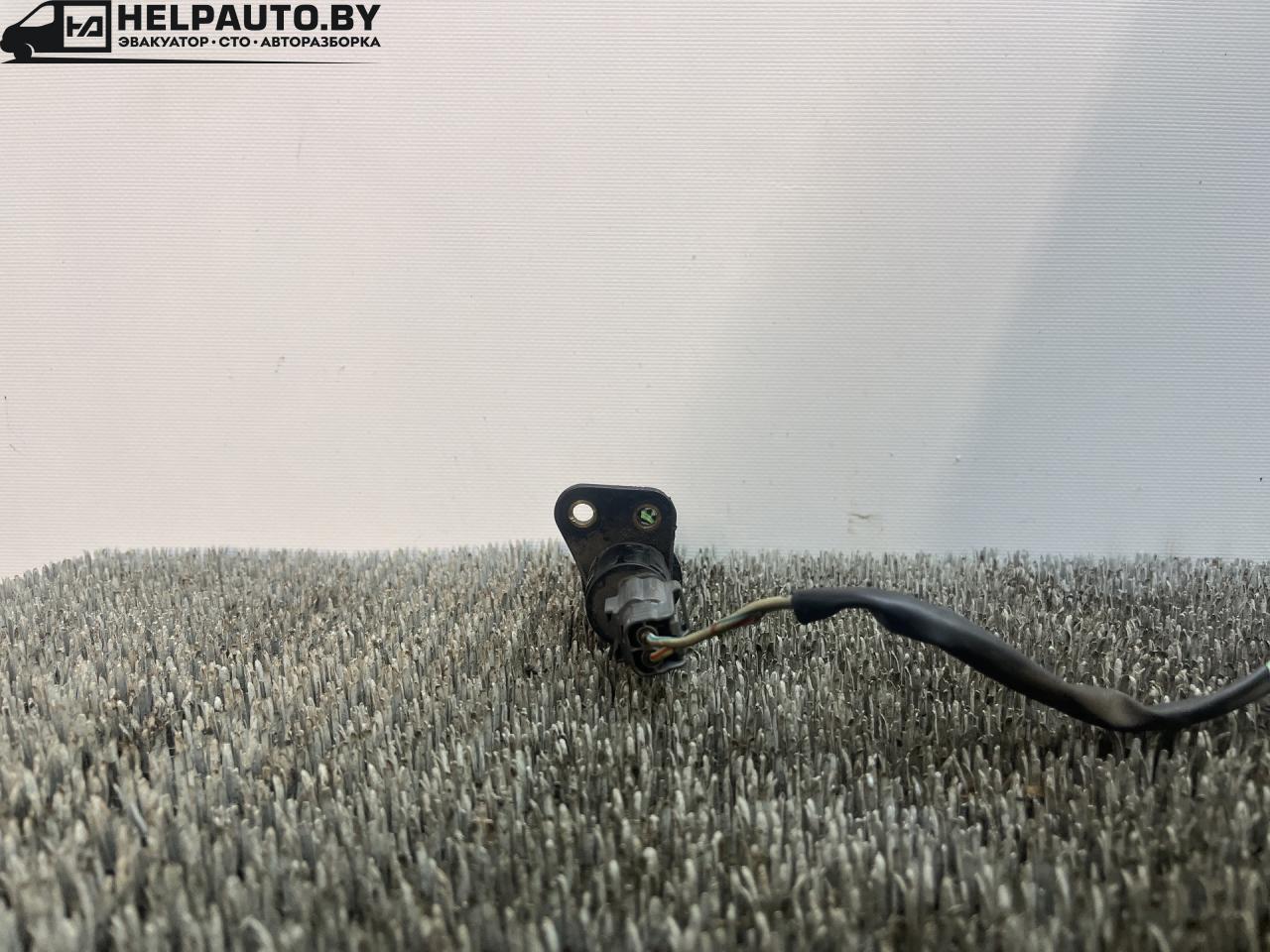 датчик скорости Mazda 323 5 поколение 1994, 1.8 л., BP (DOHC), бензин, МКПП, красный, хетчбэк 5 дв., передний привод, TR0100 - фото №1