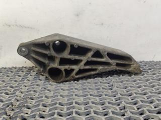кронштейн КПП Opel Vectra B 1998, 1.8 л., бензин, МКПП, мокрый асфальт, седан