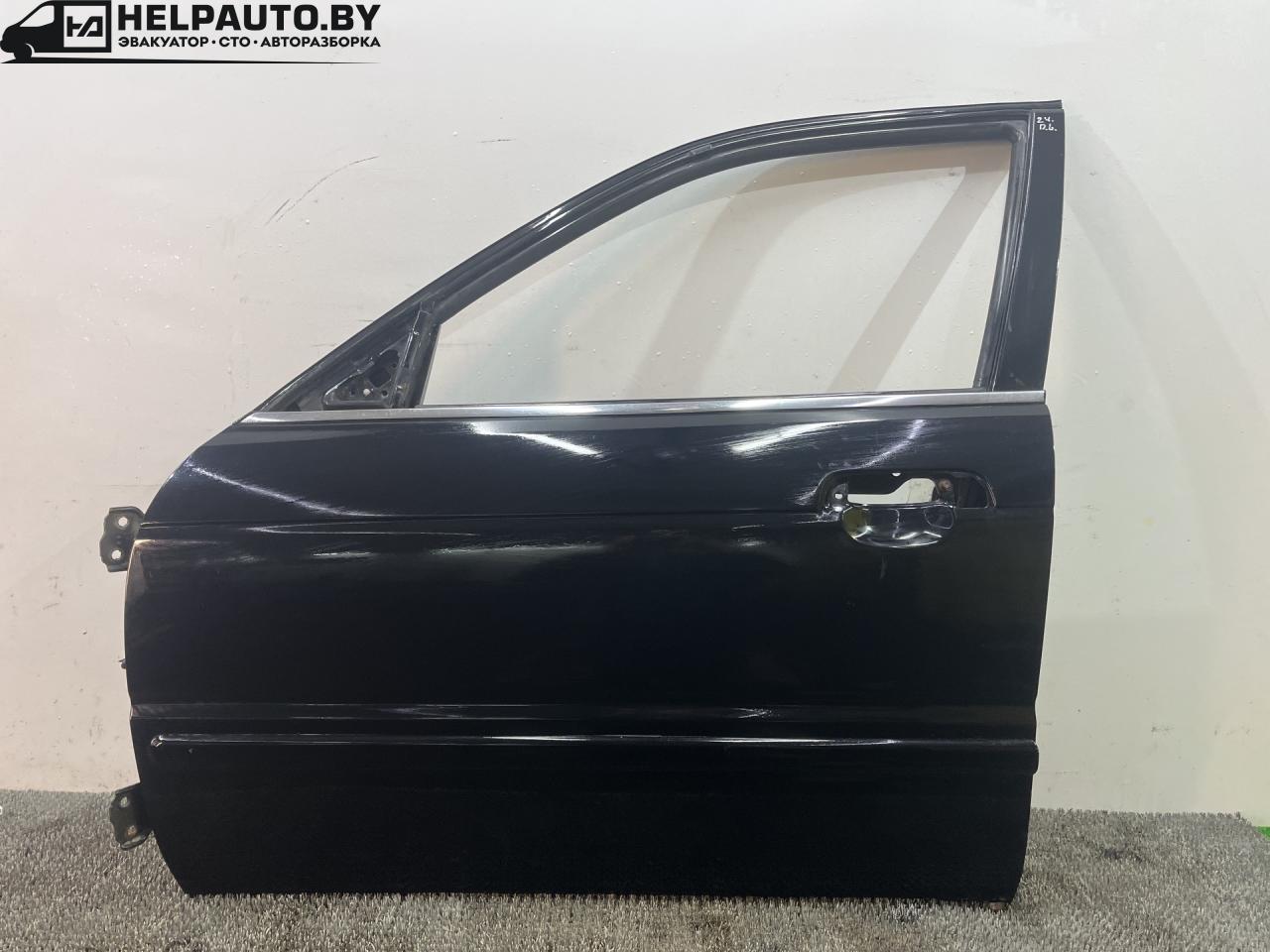 дверь передняя левая Suzuki Baleno 1 поколение 2002, 1.5 л., бензин, МКПП, чёрный, седан - фото №1