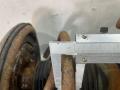 стойка передняя левая Chrysler Voyager 3 поколение 1998, 2.4 л., EDZ, бензин, МКПП, чёрный, минивэн, передний привод - фото №3