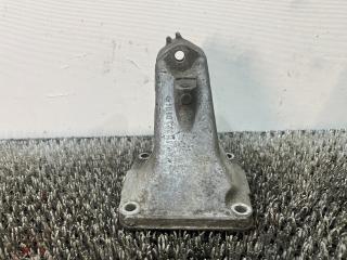 кронштейн двигателя Mercedes-Benz C-Класс W202/S202 (1993 - 1997), 2.2 л., OM 604.912, дизель, МКПП, задний привод, 1122309040