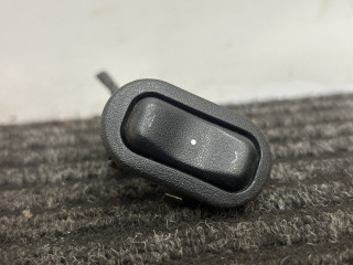 кнопка стеклоподъемника двери задней левой Opel Zafira 1 поколение (A) 1999, 2.0 л., бензин, МКПП, серый, передний привод, 13363100, 90561388