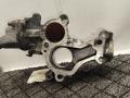 корпус термостата Mazda 626 3 поколение 1990, 2.0 л., F8 (12V), бензин, 5МКПП, серебристый, седан, передний привод - фото №5