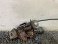 замок капота Nissan Bluebird T12/T72 1987, 2.0 л., бензин, МКПП, бордовый, хетчбэк 5 дв., передний привод - фото №2